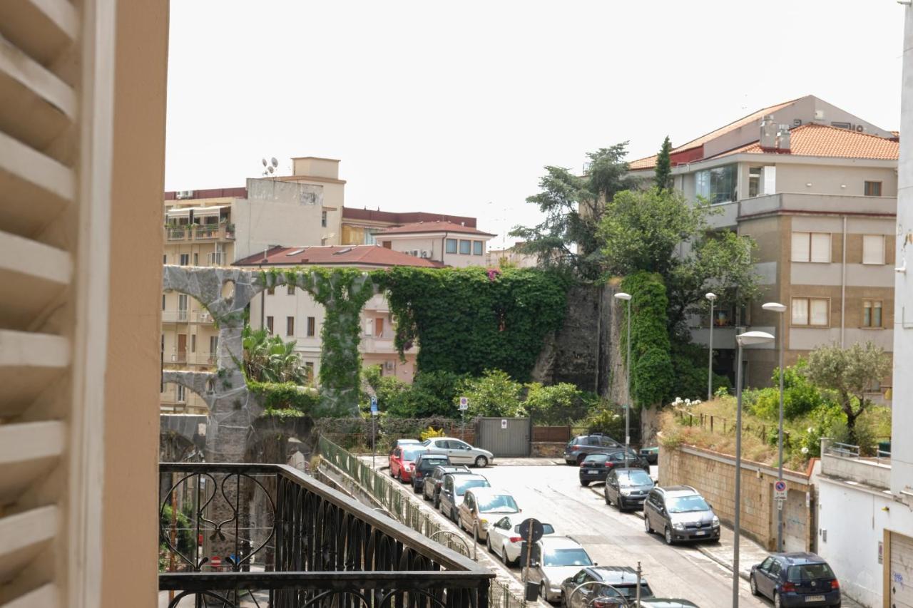 סלרנו Casa Vacanze Anna E Bruno מראה חיצוני תמונה